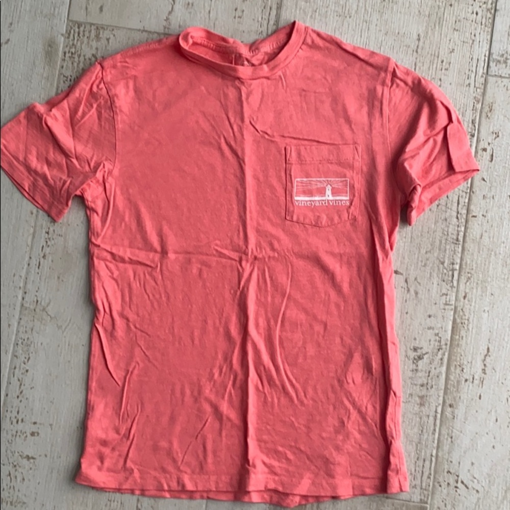 Vineyard Vines T-shirt